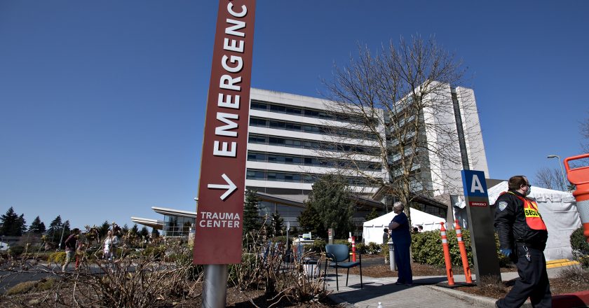 Vancouvers PeaceHealth hit with COVID-19 outbreak among staff, patients – The Columbian