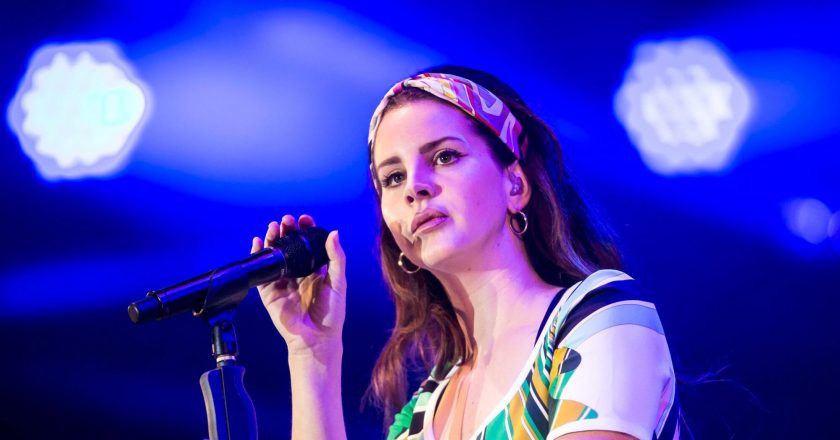 Lana Del Rey clarifies comments about Trumps role in Capitol riots: Its not the point – Entertainment Weekly