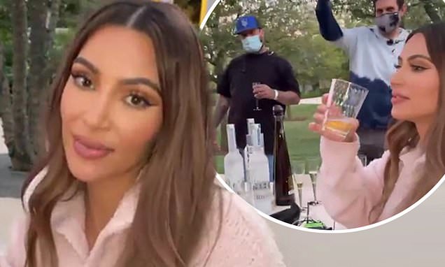 Kardashian family thank KUWTK crew with 30 ROLEX watches (costing $300,000) – Daily Mail