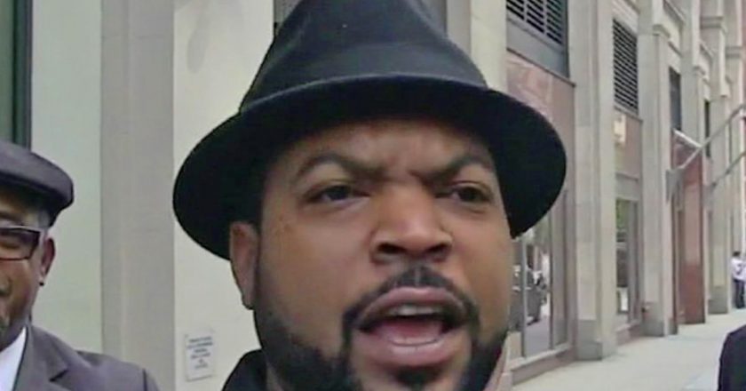 Ice Cube Accuses Warner Bros of Holding Back Friday Franchise – TMZ