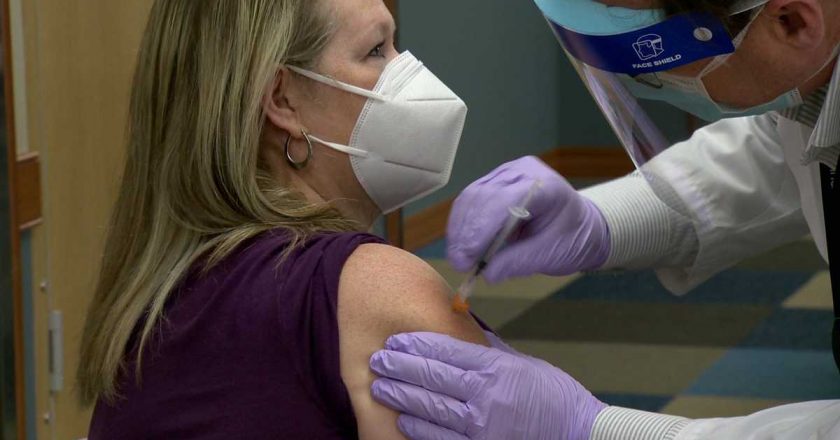 750 COVID-19 vaccine appointments in Monroeville to be made available at noon today – WTAE Pittsburgh