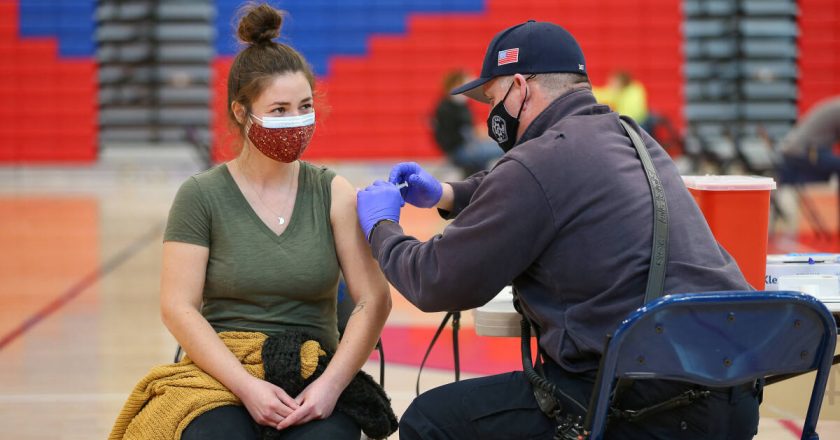 Sonoma County begins to vaccinate school staff, a significant step to reopening campuses – Santa Rosa Press Democrat