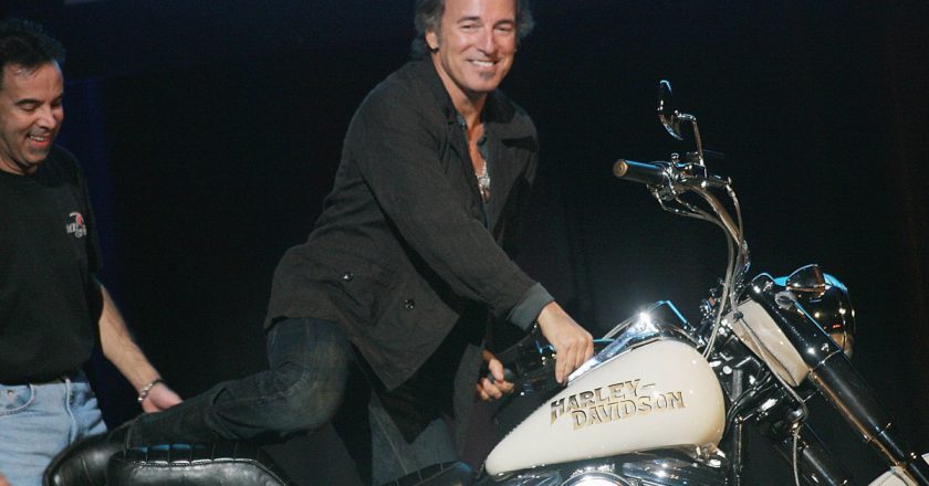 Blunder Road: Bruce Springsteen busted for DWI after one shot of tequila – New York Post