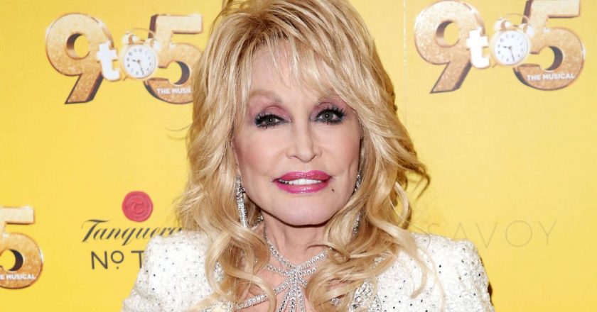 Dolly Parton Turned Down The Medal Of Freedom From Donald Trump Twice. Heres Why. – HuffPost