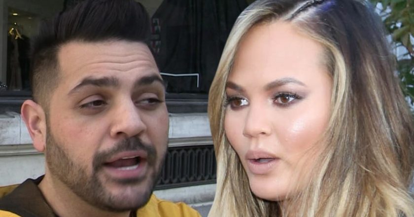 John Legend Responds to Michael Costello Claiming Chrissy Teigens Victim-Blaming – TMZ