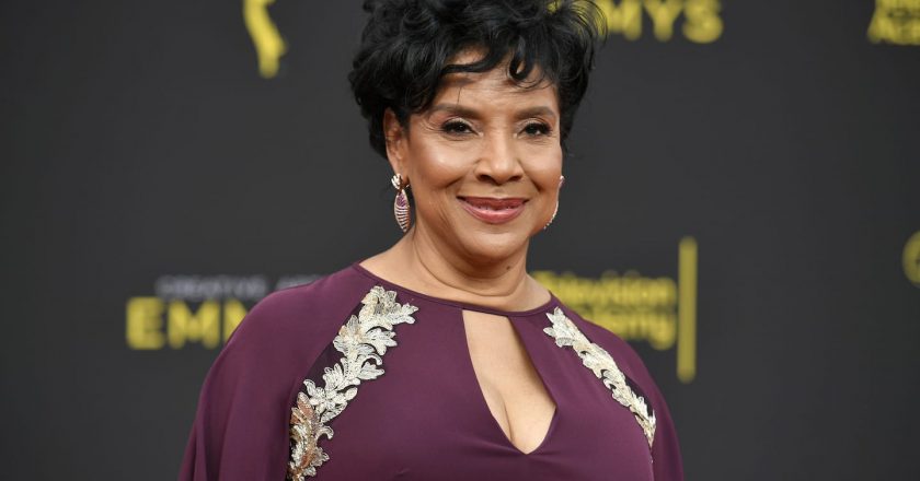 Phylicia Rashad, a Howard University dean, issues apology over Cosby statement – The Washington Post