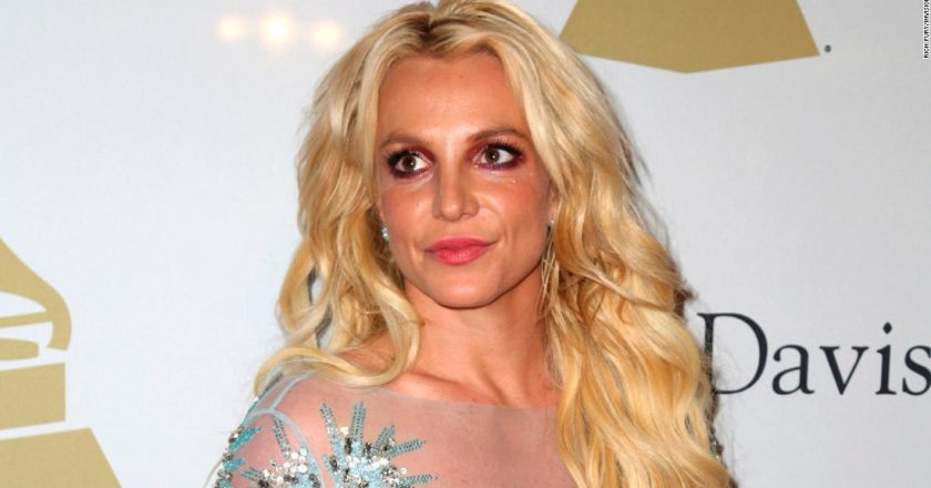 Judge denies November request to remove Britney Spears father as her co-conservator – CNN