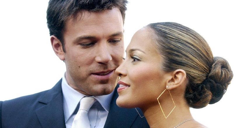 Ben Affleck Smiling Over at Jennifer Lopez on Their Drive Home Is the Only Happily Ever After We Need – Yahoo Entertainment