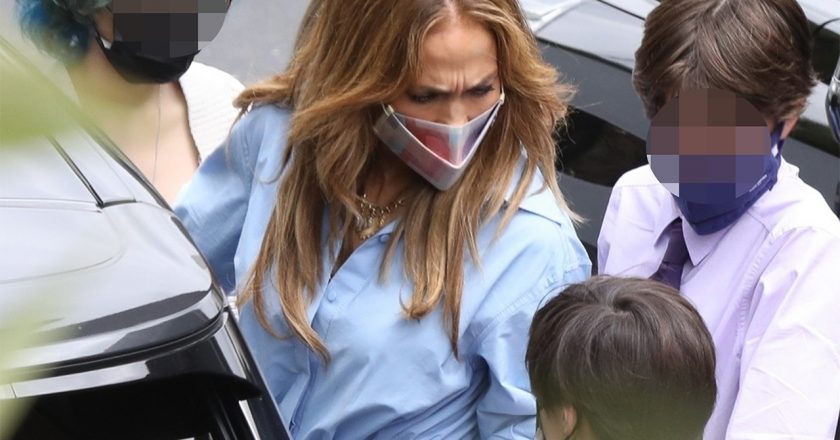 Jennifer Lopez appears to scold one of her children while out with Ben Affleck – Fox News