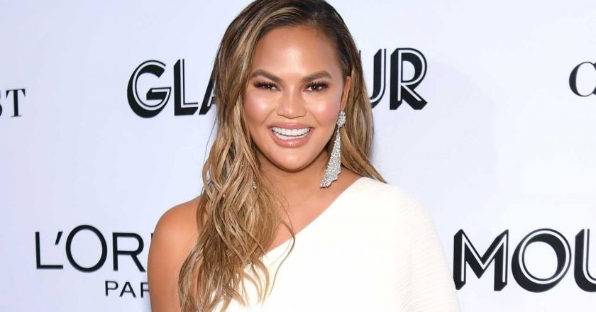 Chrissy Teigen says she was ‘basically a functioning alcoholic’ while reminiscing about early John Legend days – Fox News