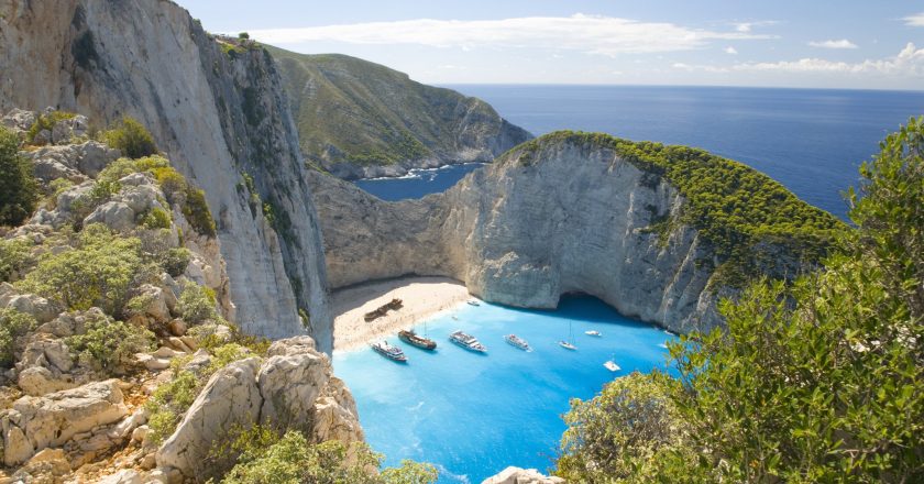 Will Greece go on the red list at the next travel update? Why a change from amber is unlikely in the review – iNews