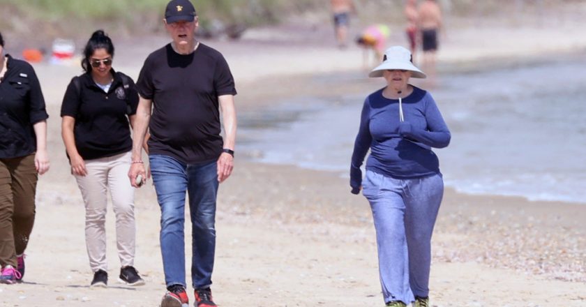 Hillary and Bill Clinton spotted in the Hamptons – New York Post