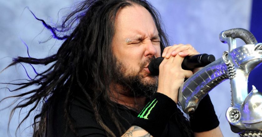 Korn’s Jonathan Davis Might Be In Danger Due To COVID – MetalCastle