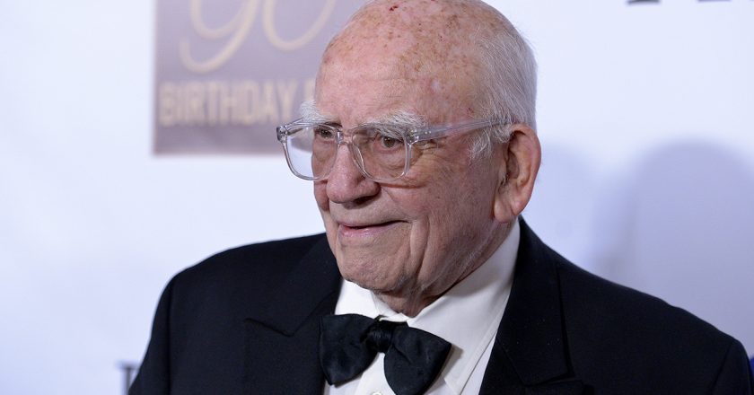 Celebrities pay tribute to Ed Asner following news of his death – Fox News