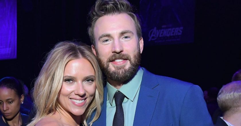 Nerdy actor friends Chris Evans and Scarlett Johansson to reunite for Apple adventure movie – The A.V. Club