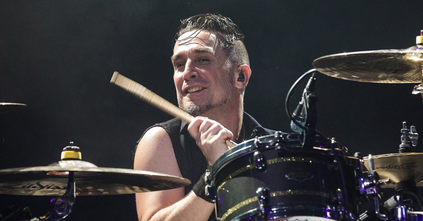 Offspring drummer kicked off tour after refusing coronavirus vaccine says he suffers from rare condition – Fox News