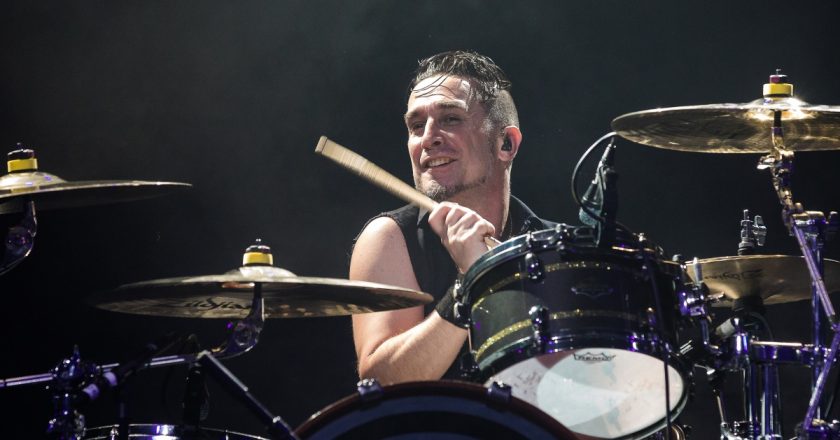 Offspring drummer says hes been booted from band for not getting vaccinated – NBC News