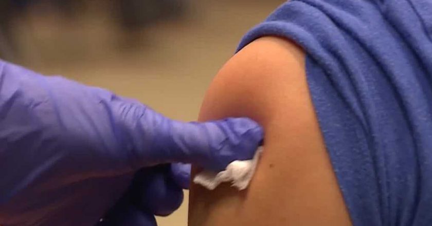 Employees question legal standing of company vaccine mandates – WLWT Cincinnati