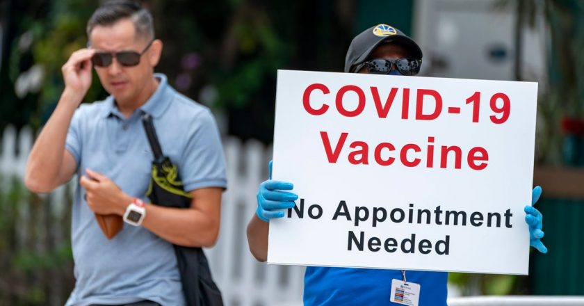 The vaccinated are angry. Thats understandable but unproductive, health experts say – Yahoo! Voices