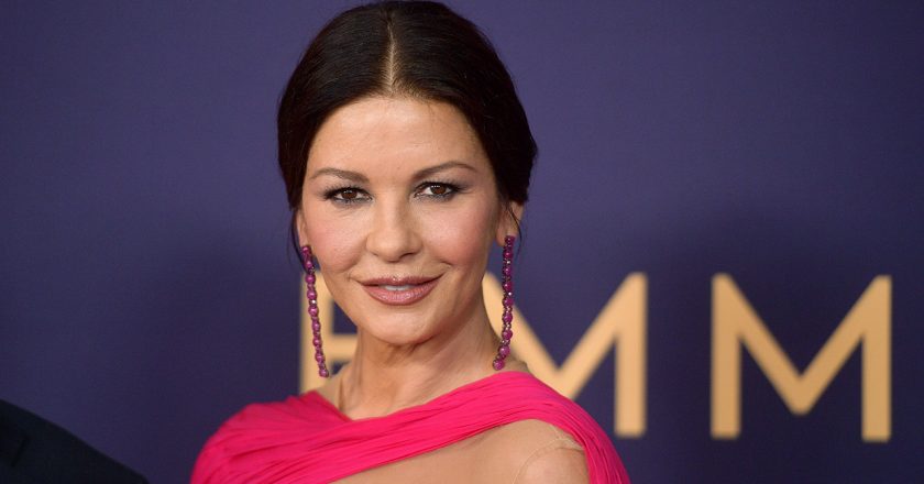 Catherine Zeta-Jones to play Addams family matriarch Morticia in Netflixs Wednesday series – Fox News