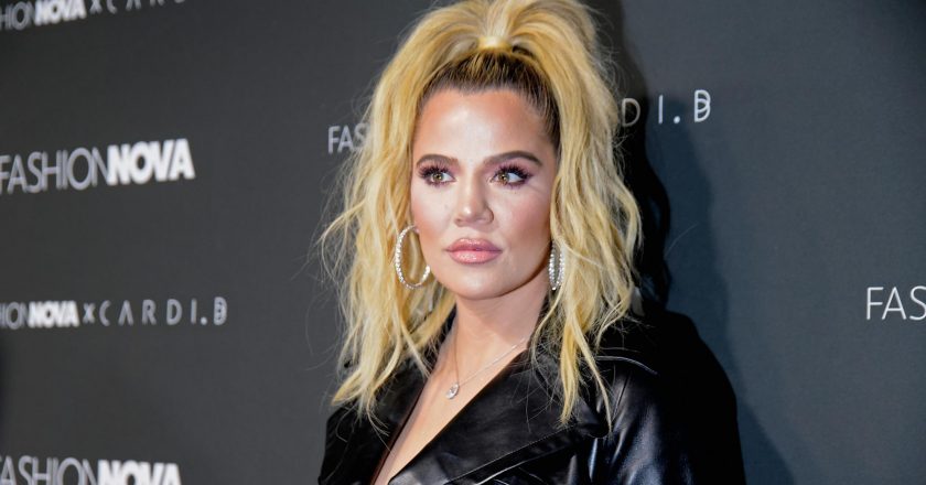 Khloe Kardashian posts almost unrecognizable photo of herself with curly hair: Felt kinda cute – Yahoo Life