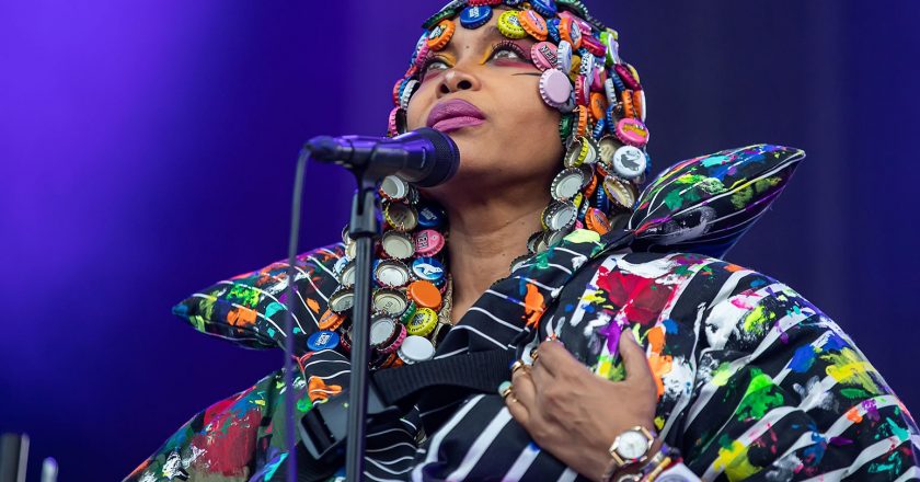 Erykah Badu Apologizes to Obamas for Being a Terrible Guest at Baracks 60th Birthday Party – Billboard