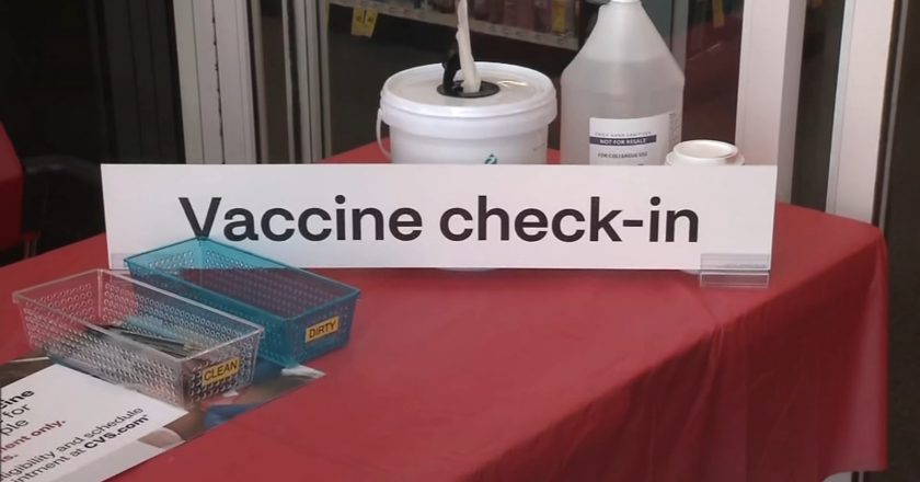 CVS and Walgreens offering 3rd dose of COVID-19 vaccine for those with weakened immune systems – WLS-TV