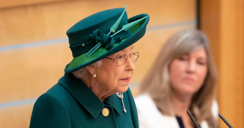 Queen Elizabeth Speaks About Prince Philip 6 Months After His Death – HuffPost