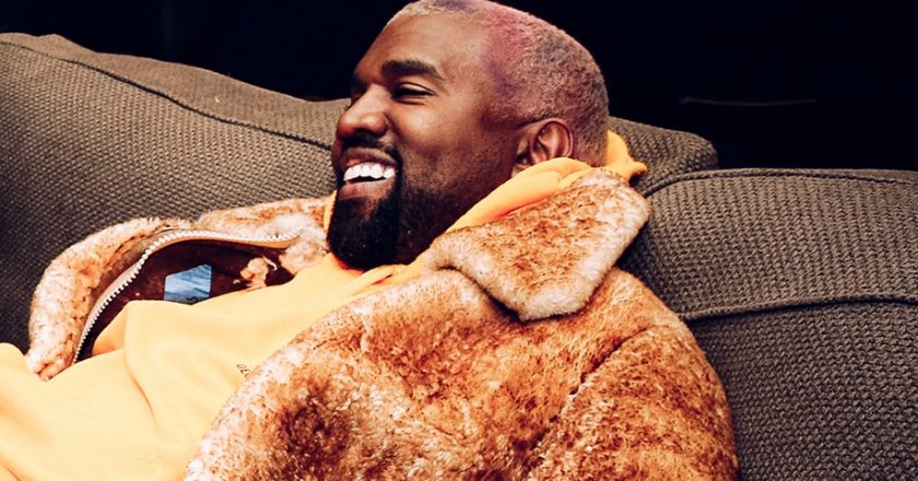 Fans Share Experience of Flying Economy With Kanye West – HYPEBEAST