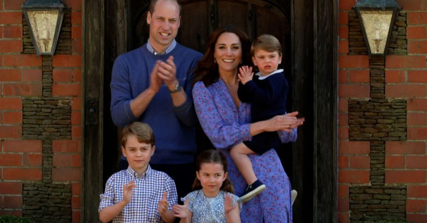 Prince William, Kate Middleton want to give their children a ‘peaceful childhood’ despite royal titles: author – Fox News