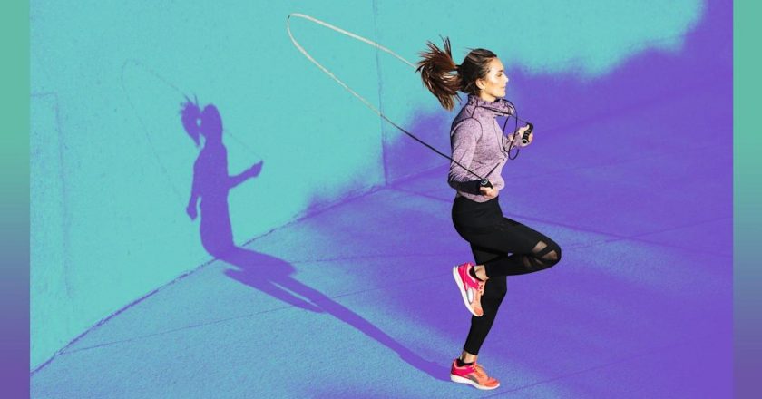 This Jump Rope Workout for Beginners Will Leave Your Entire Body Burning – Yahoo Lifestyle