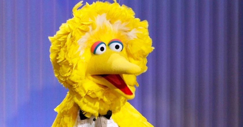 Ted Cruz And Other Right-Wingers Squawk After Big Bird Gets Vaccinated – HuffPost