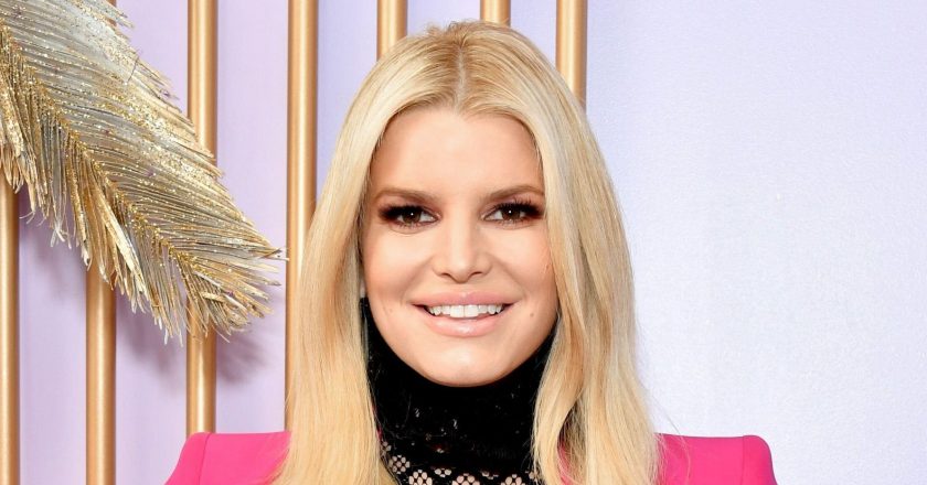 Jessica Simpson Shares Unrecognizable Photo To Honor 4 Years Of Sobriety – HuffPost