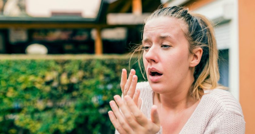 How to Make Yourself Sneeze When It Just Wont Come Out – Lifehacker