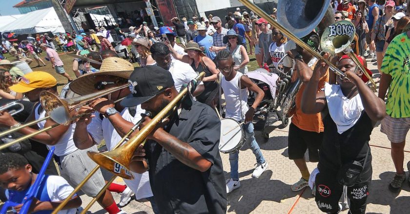 New Orleans Jazz Fest 2022 lineup: The Who, Stevie Nicks and Foo Fighters to headline – NOLA.com