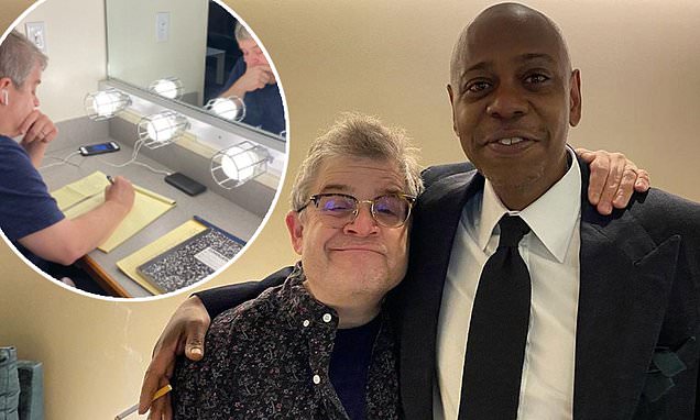 Patton Oswalt reacts to backlash over meet-up with canceled Dave Chappelle – Daily Mail