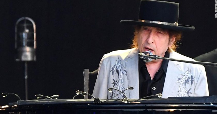 Bob Dylan sells his entire catalog of recorded music to Sony Music – CNN