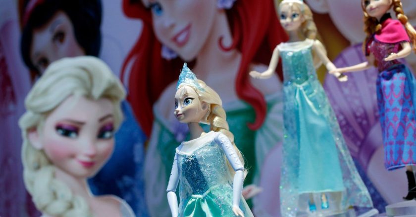 Mattel Wins Disney Princess Toy Deal, Joining Elsa of ‘Frozen’ With Barbie – The Wall Street Journal