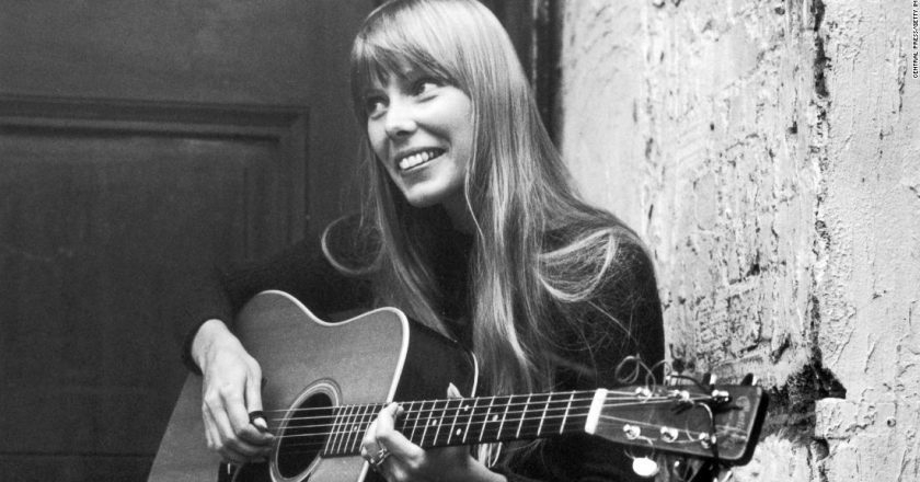 Joni Mitchell says she will follow Neil Young by removing her music from Spotify due to vaccine misinformation – CNN