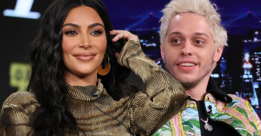 Kim Kardashian and Pete Davidson Work Well Under Stress, Conquer Escape Room – TMZ