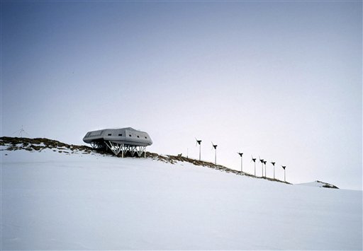 Antarctica Research Station Hit by COVID Outbreak – Newser