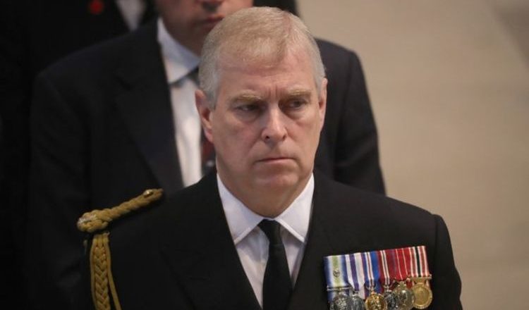 Prince Andrew blasted as coward as Virginia Giuffres dad warns Duke is playing a game – Express