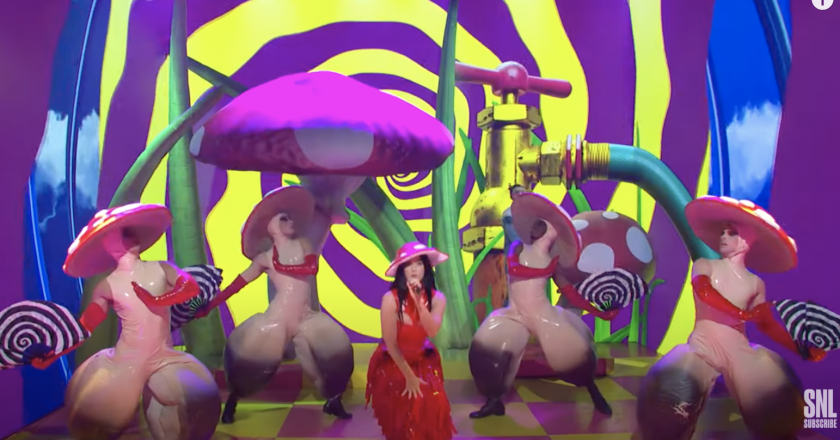 ‘SNL’: Watch Katy Perry Dance With Penis Toadstools – Rolling Stone