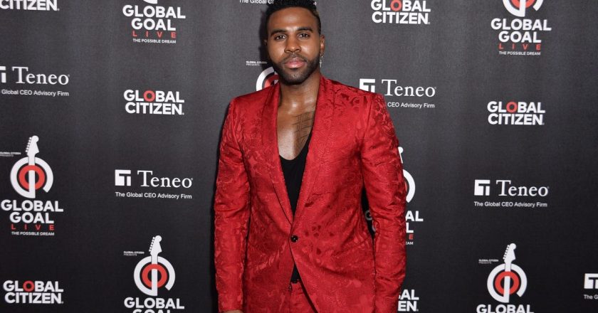 Jason Derulo allegedly seen pummeling two guys who called him “Usher” in viral video – The A.V. Club