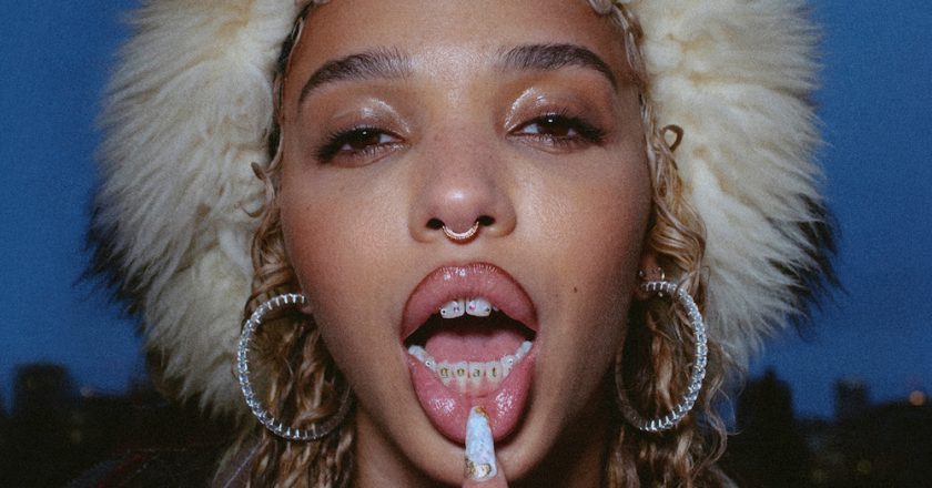 FKA Twigs Announces New Mixtape CAPRISONGS, Out Next Week – Stereogum