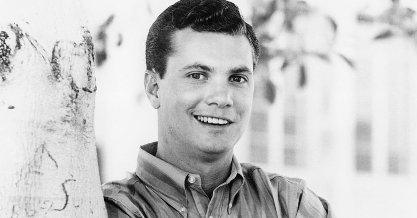 Dwayne Hickman, Actor and Star of ‘The Many Loves of Dobie Gillis,’ Dies at 87 – Variety