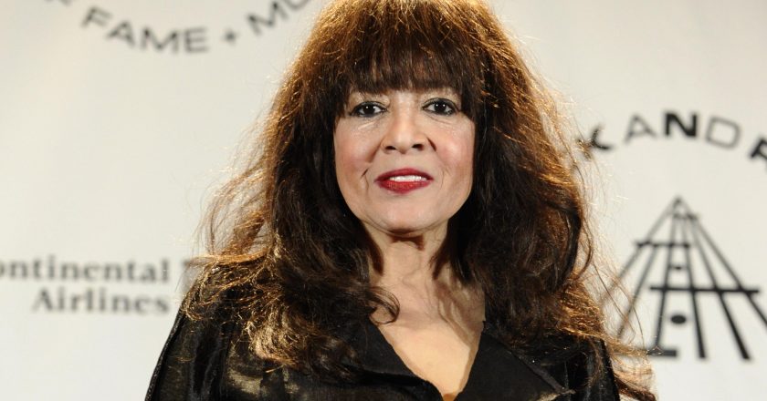 Ronnie Spector, 60s icon who sang Be My Baby, dies at 78 – Associated Press