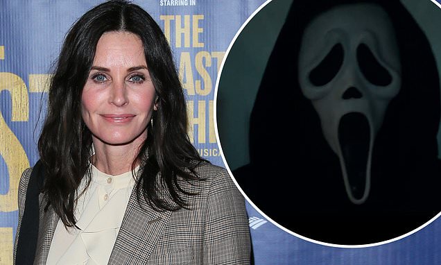 Courteney Cox reveals one shocking Scream murder was scrapped by producers – Daily Mail