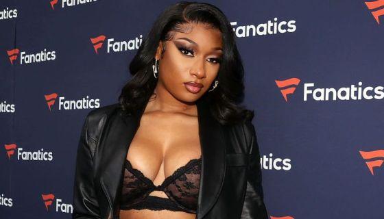 Megan Thee Stallion Shows The Types Of Hateful Messages She Receives Online – Yahoo Lifestyle