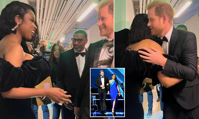 Prince Harry embraces singer Jennifer Hudson in behind-the-scenes snaps from NACCP awards – Daily Mail